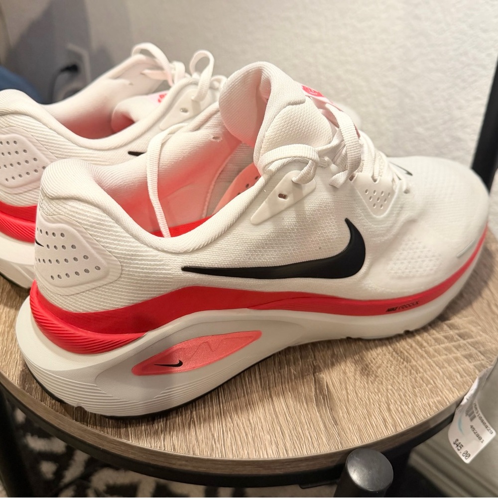 Nike Structure 26 - image 7